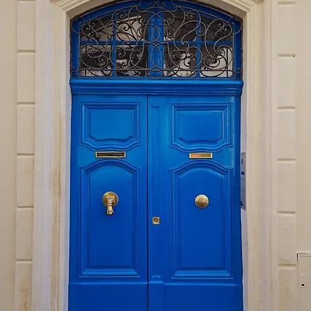 La Centre Arles